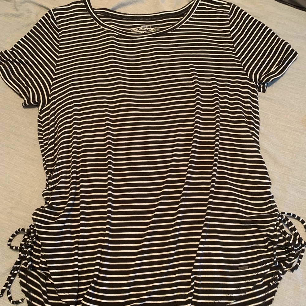 Hollister shirt